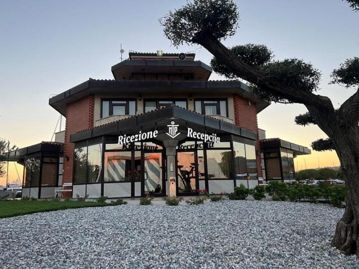 Floating Sea House - Vital Lux Portoroz Exterior photo